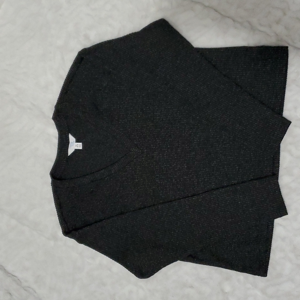 Time And Tru Black  Sweater